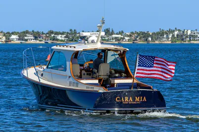 2010 Hinckley Picnic Boat 37 MKIII